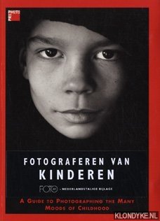 Hilton, Jonathan - Photographing children. A guide to photographing the many moods of childhood