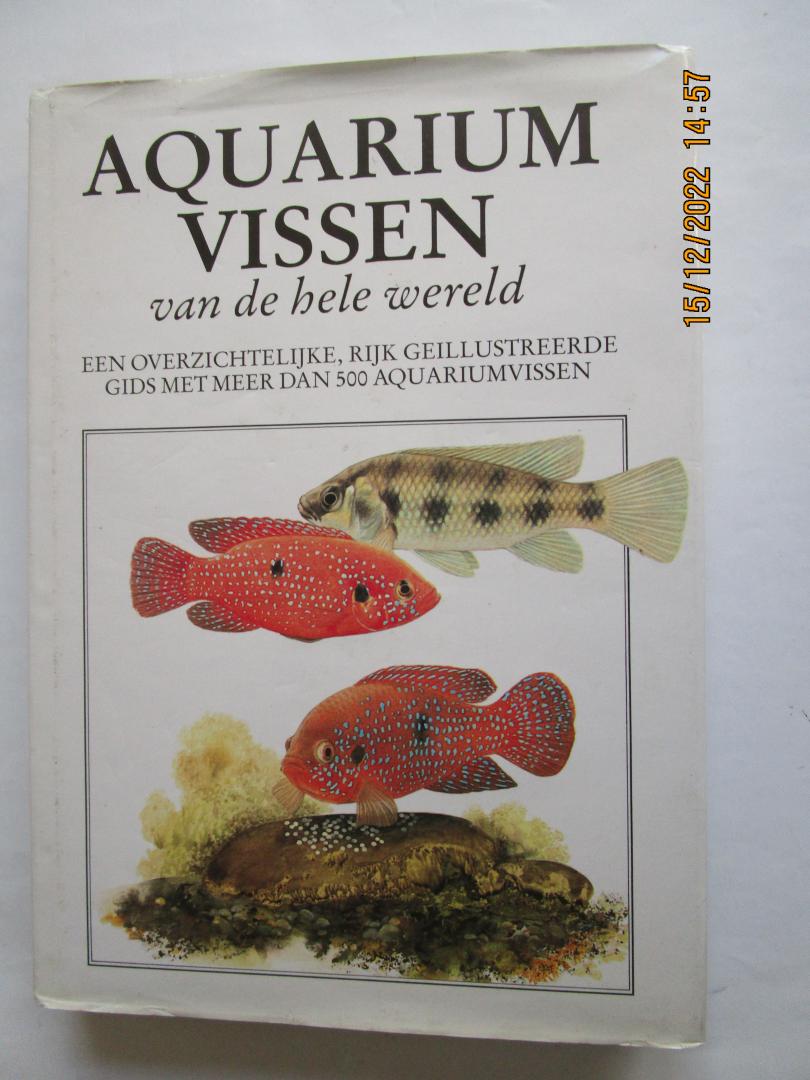 Petrovicky, Ivan (auteur   Libuse; Knotek, Jaromir; (illustraties) - Aquariumvissen van de hele wereld   - een overzichtelijke, rijk geillustreerde gids met meer dan 500 aquariumvissen -