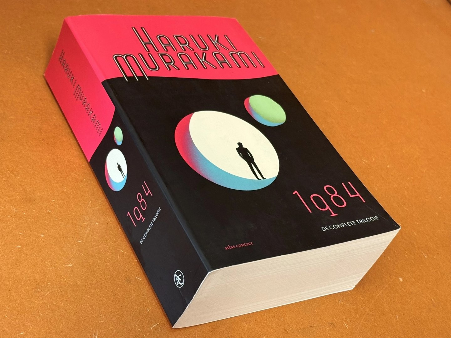 Haruki Murakami; J. Westerhoven (vertaling) - 1q84 De Complete Trilogie (qutienvierentachtig)