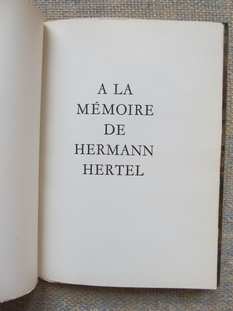  - A LA MÉMOIRE DE HERMANN HERTEL
