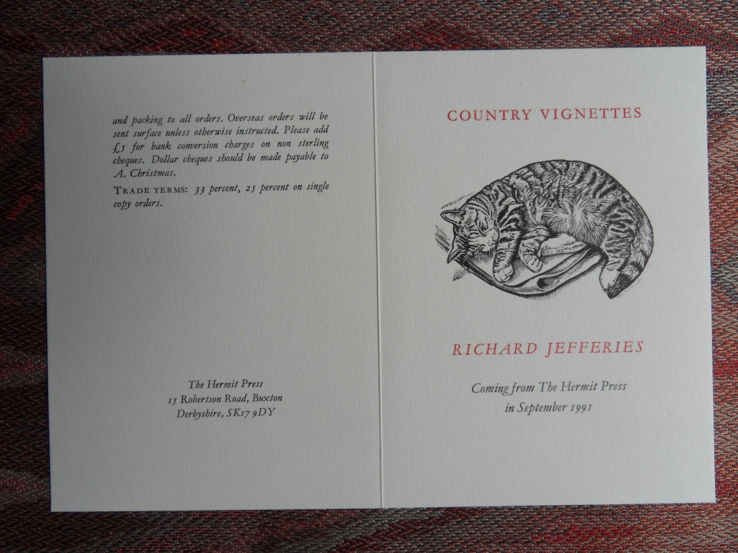 Jefferies, Richard. - Country Vignettes. - Descriptive passages from the writings of Richard Jefferies. - With seven engravings by Anthony Christmas. [Genummerd ex. 49 / 190 ].