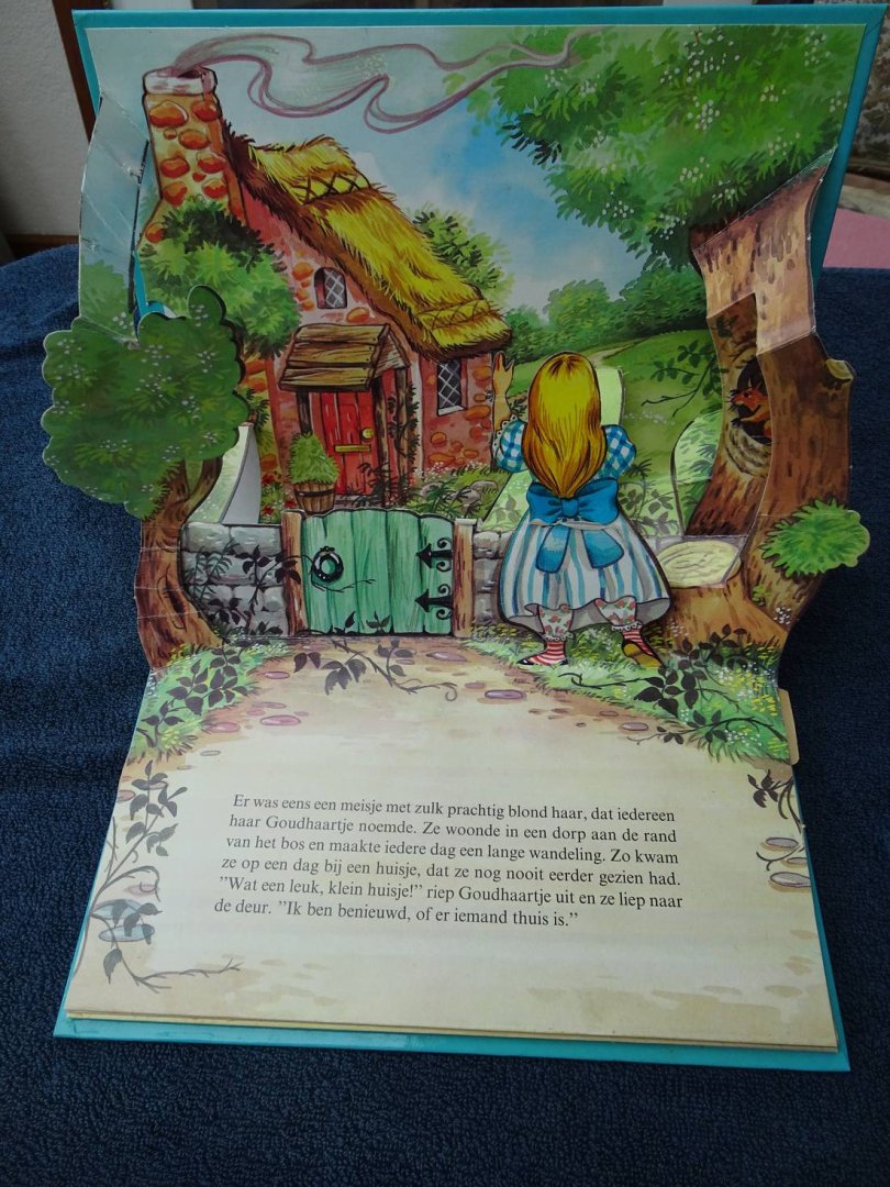 Storey, Pamela. - Goudhaartje. Pop-up Sprookjesboek.