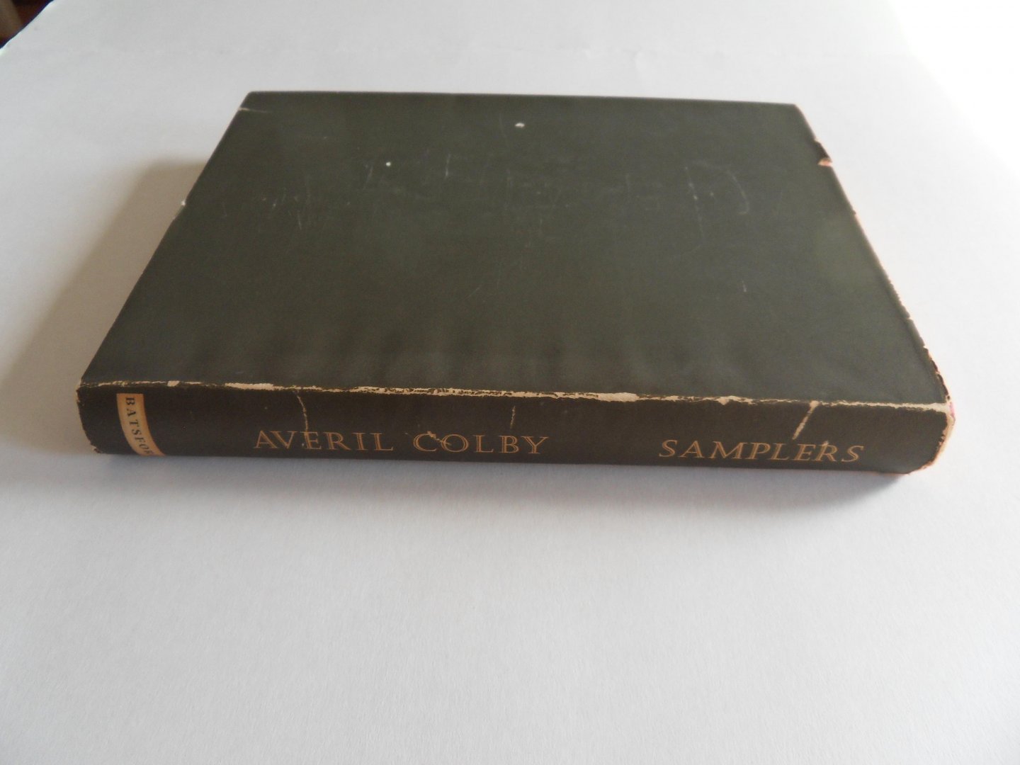 Colby, Averil. - Samplers. - Yesterday and Today.