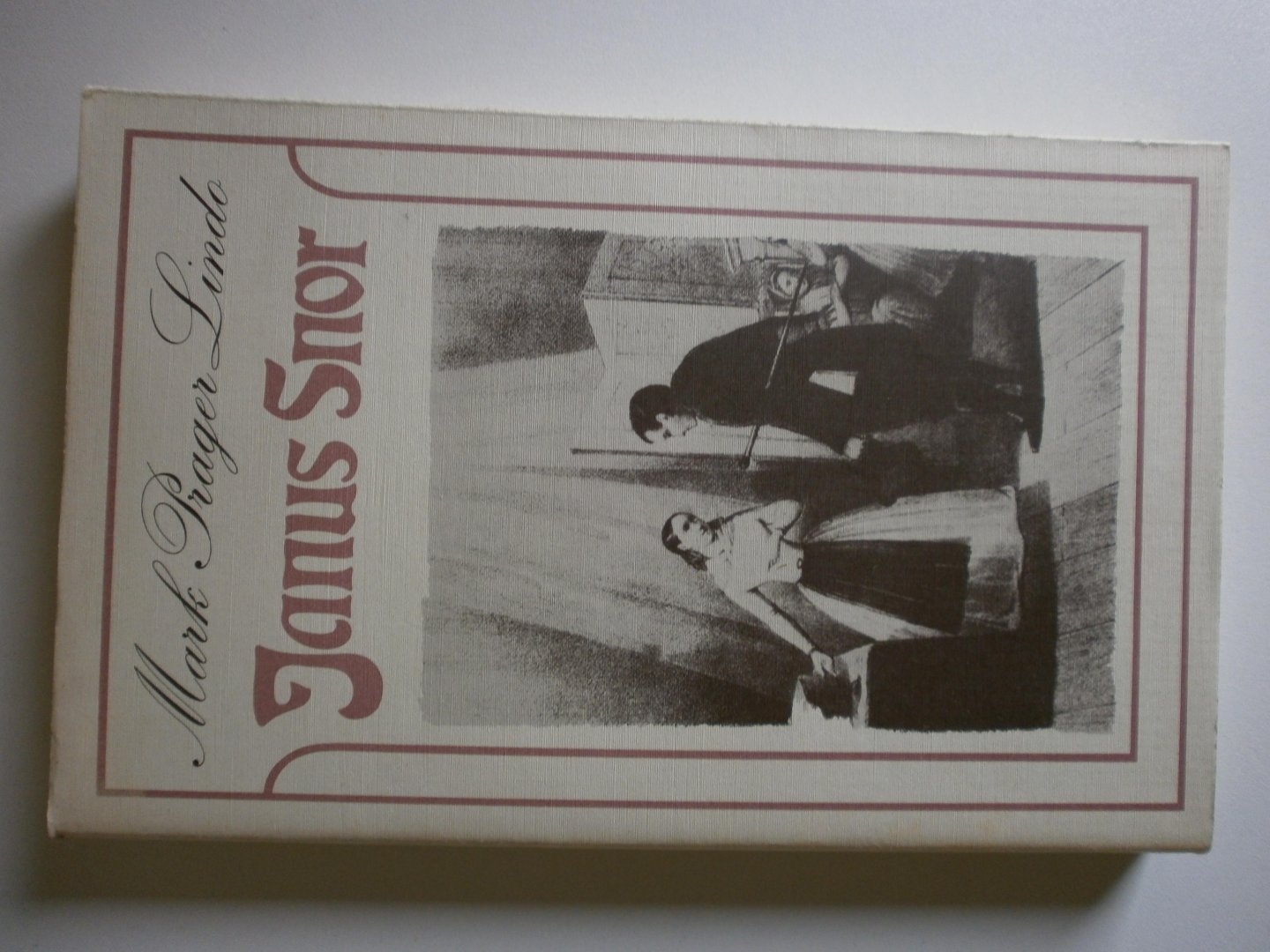 Lindo, Mark Prager (ook De Oude heer Smits) - Janus Snor