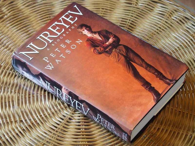 Watson P - Nureyev. A biography
