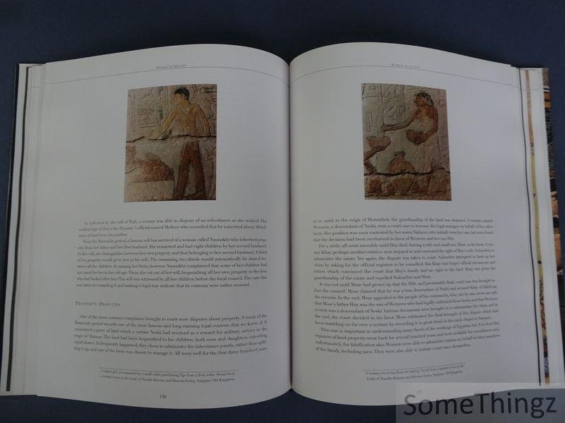 Zahi Hawass. - Silent Images: Women in Pharaonic Egypt.
