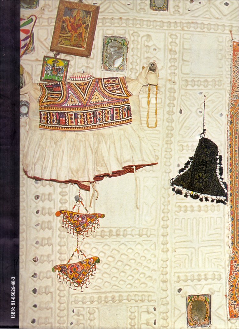London, Christopher W. (ds2002) - The Arts of Kutch