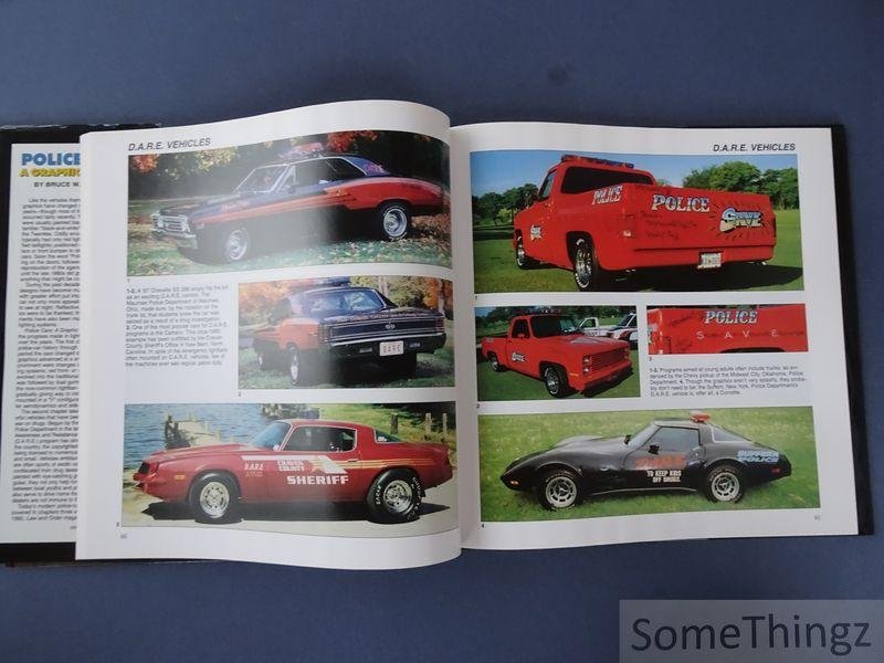 Bruce W. Cameron. - Police Cars, a Graphic History.
