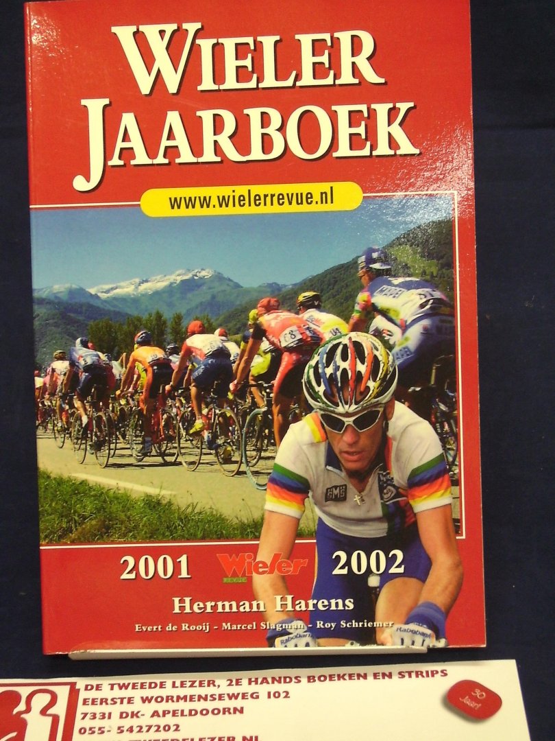 Harens, Herman e.a. - Wielerjaarboek  17 / 2001-2002
