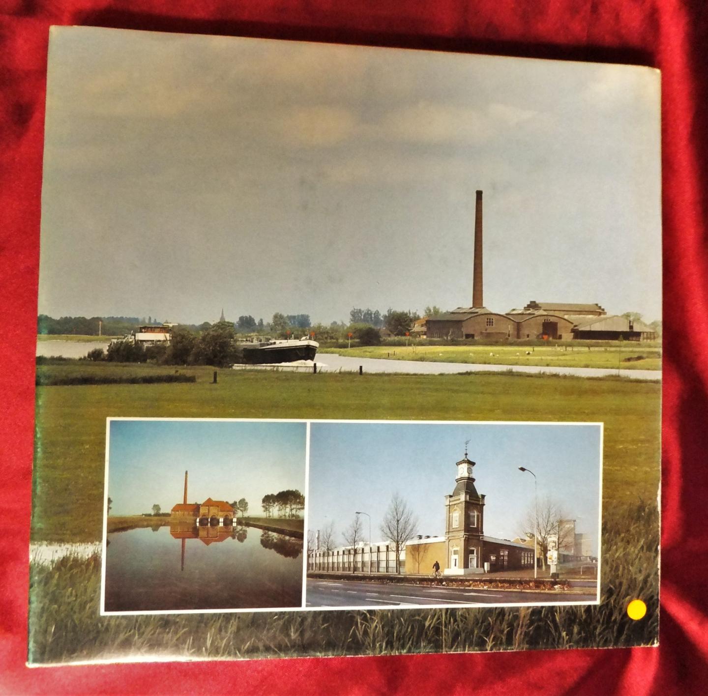 Dekkers, Ger & Wiersma, Hans - Oude fabrieks- en bedrijfsgebouwen in Overijssel [1.dr]