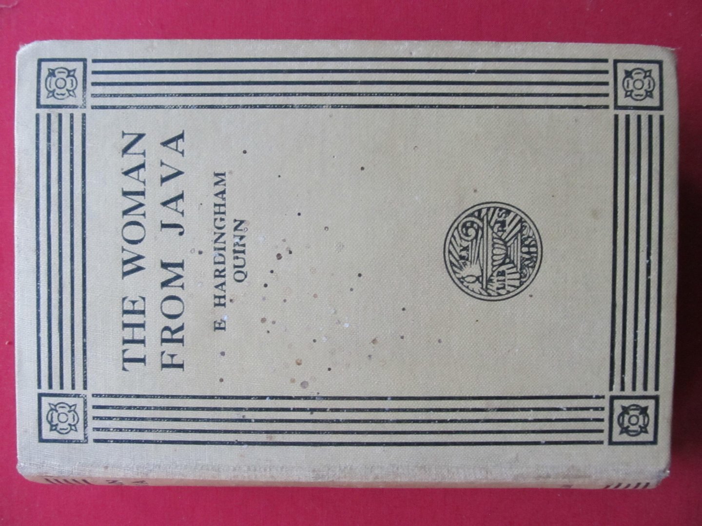 Hardingham Quinn, Ethel - THAT WOMAN FROM JAVA (Omslagtitel: THE WOMAN FROM JAVA)