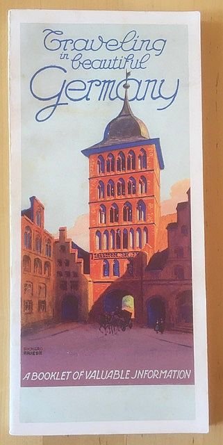Traveling - Traveling in beautiful Germany : a booklet of valuable information