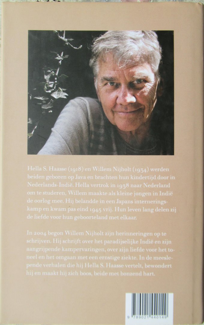 Nijholt, Willem - Met bonzend hart. Brieven aan Hella Haasse