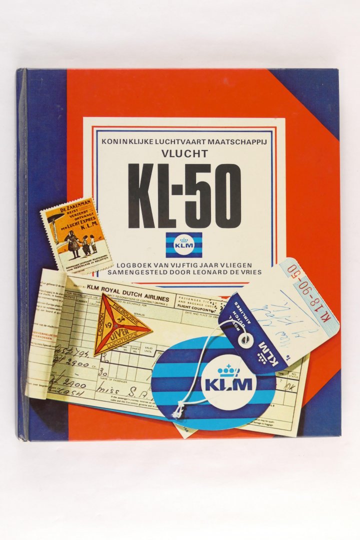 Vries, Leonard de - klm vlucht kl-50 logboek van vijftig jaar vliegen (3 foto's)