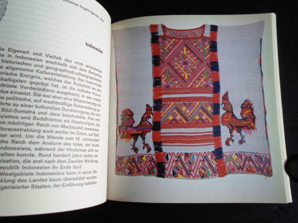 Catalogus - Baststoffe und Gewebe, Ozeanien, Indien, Indonesie, Amerika, Städtischen