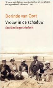 Oort, Dorinde van - Vrouw in de Schaduw