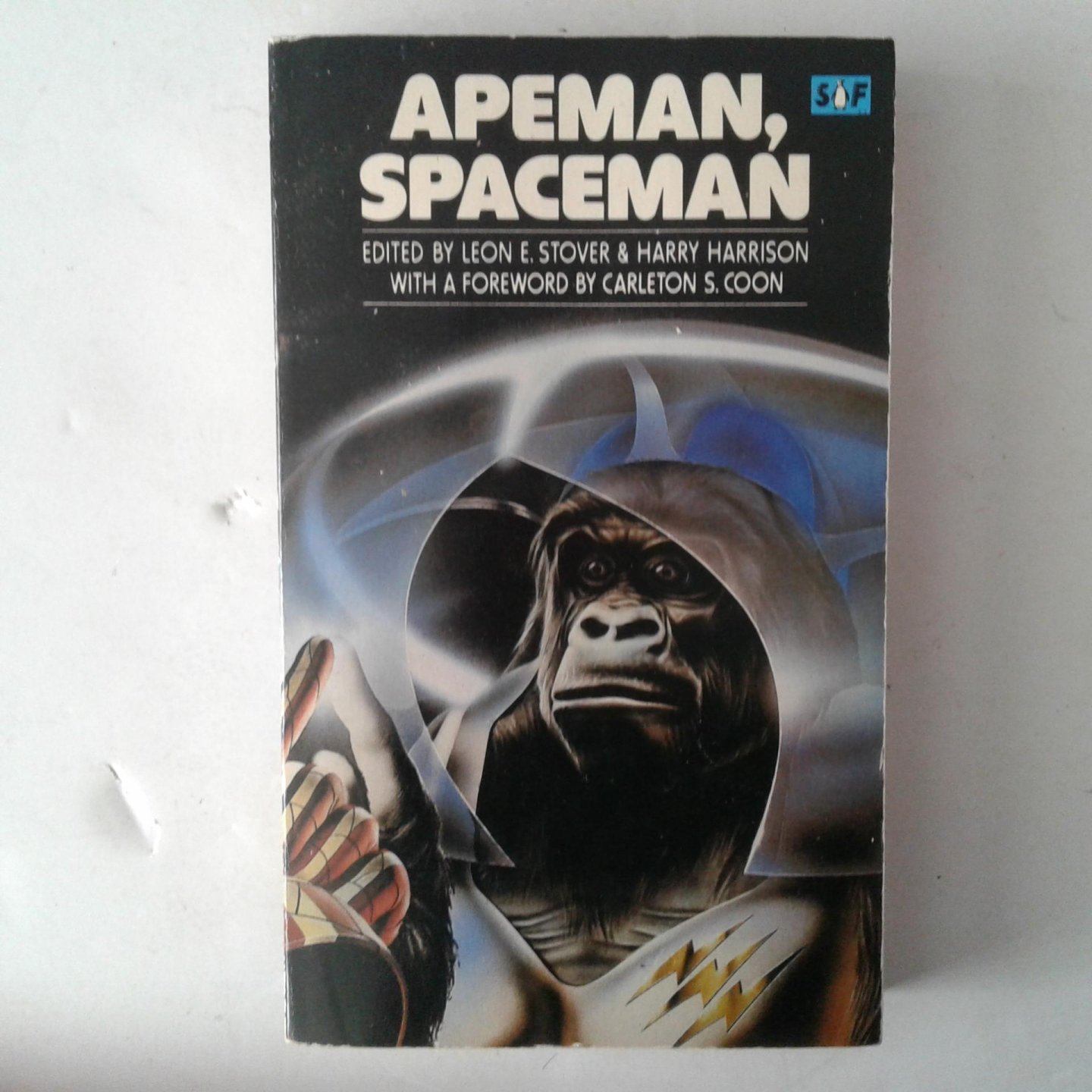 Stover, Leon E. ; Harrison, Harry - Apeman, Spaceman