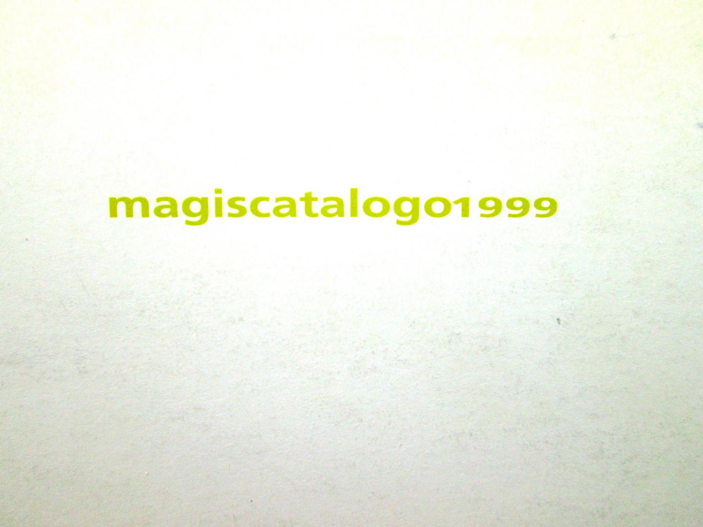 Magis - Magis productcatalogus, met designobjecten uit de jaren 90 van bekende ontwerpers als James Irvine, Toshiyuki Kita, Marc Berthier, Jean Marie Massaud, Stefano Giovannoni, Andries van Onck, Marco Ferreri etc