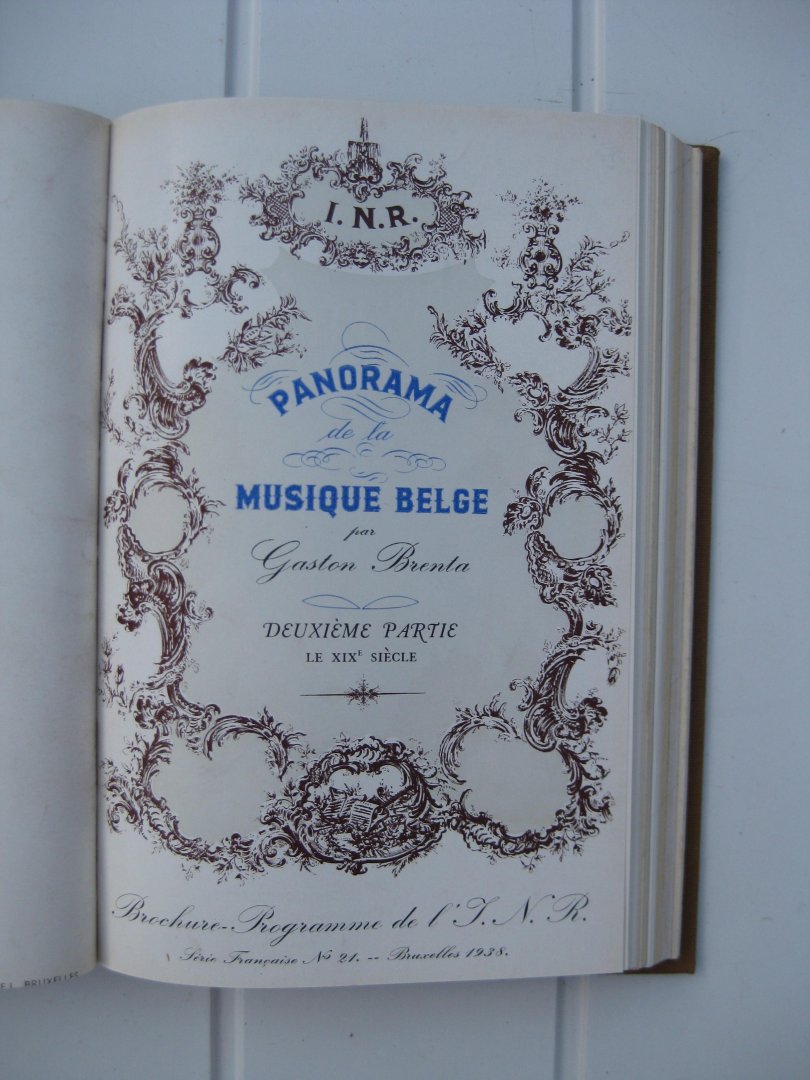 Collaer, Paul e.a. - Beteekenis van de muziek. Vorm en uitdrukking in de muziek. En nog 9 andere titels