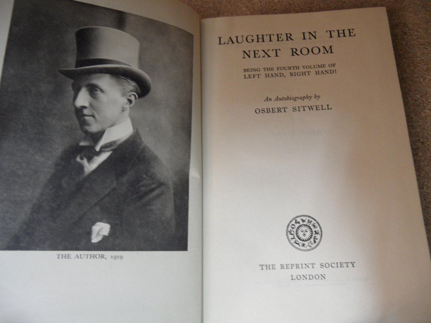 Sitwell Osbert - Laughter in the next room