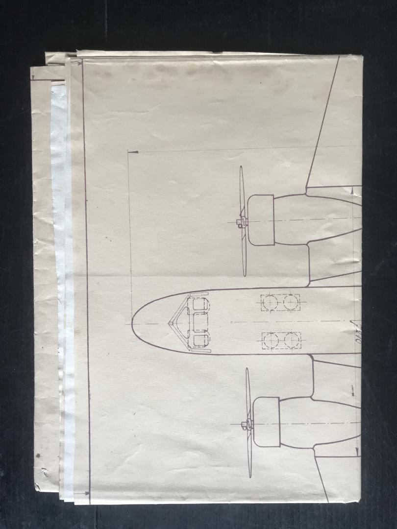  - Fokker-Douglas Bommenwerper DC, originele Werktekening 94x66 + originele foto 26x18 met stempel Technische Dienst LVA op de achterkant,