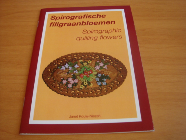 Kouw-Niezen, Janet - Spirografische filigraanbloemen