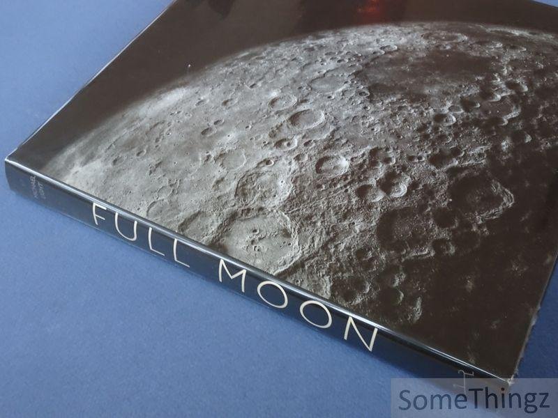 Light, Michael / Chaikin, Andrew (essay). - Full Moon.