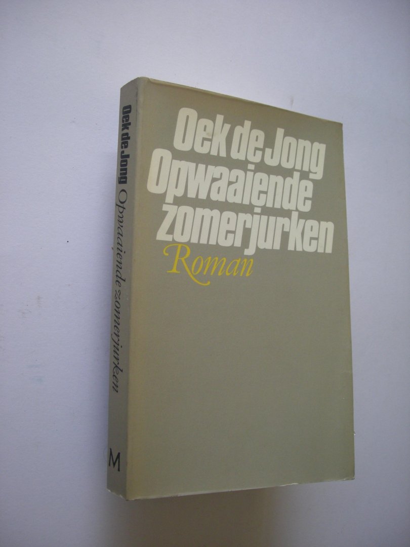 Jong, Oek de - Opwaaiende zomerjurken