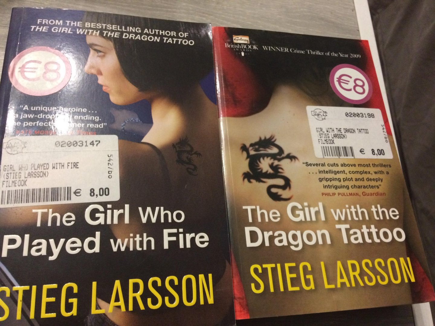 Larsson, Stieg - Girl with the Dragon Tattoo,The Girl who played with fire