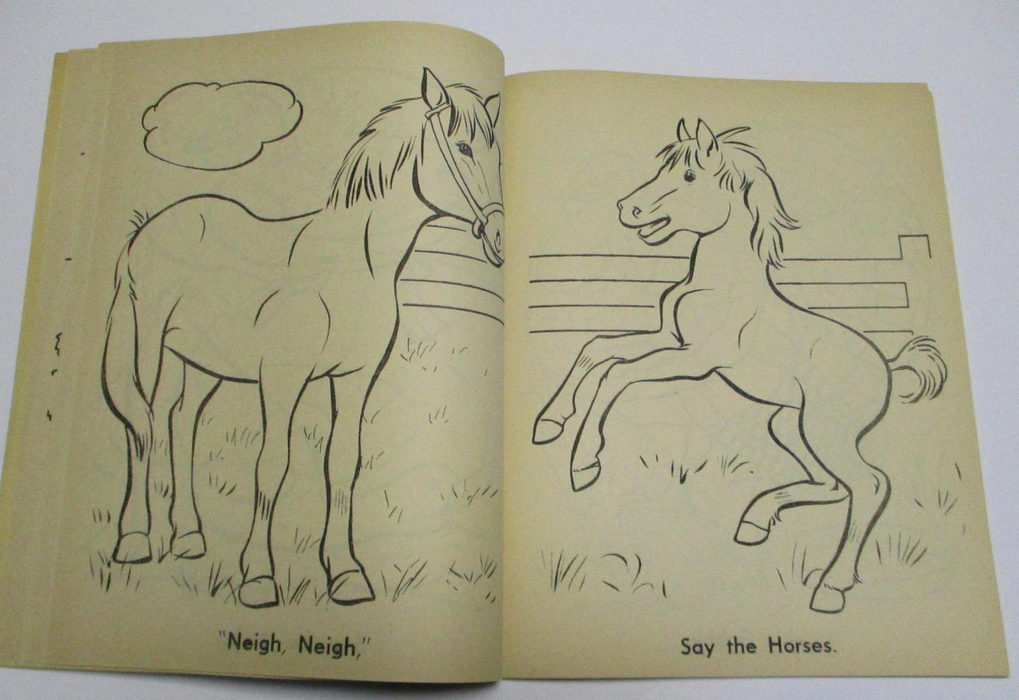  - MacDonald's Farm - Coloring Book