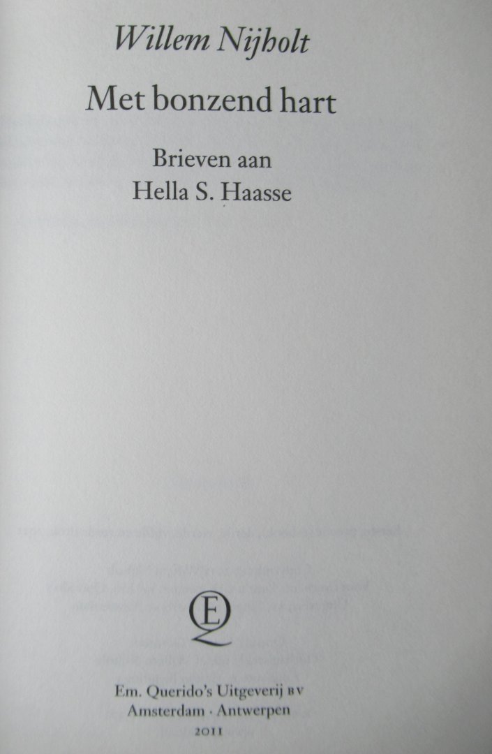 Nijholt, Willem - Met bonzend hart. Brieven aan Hella Haasse