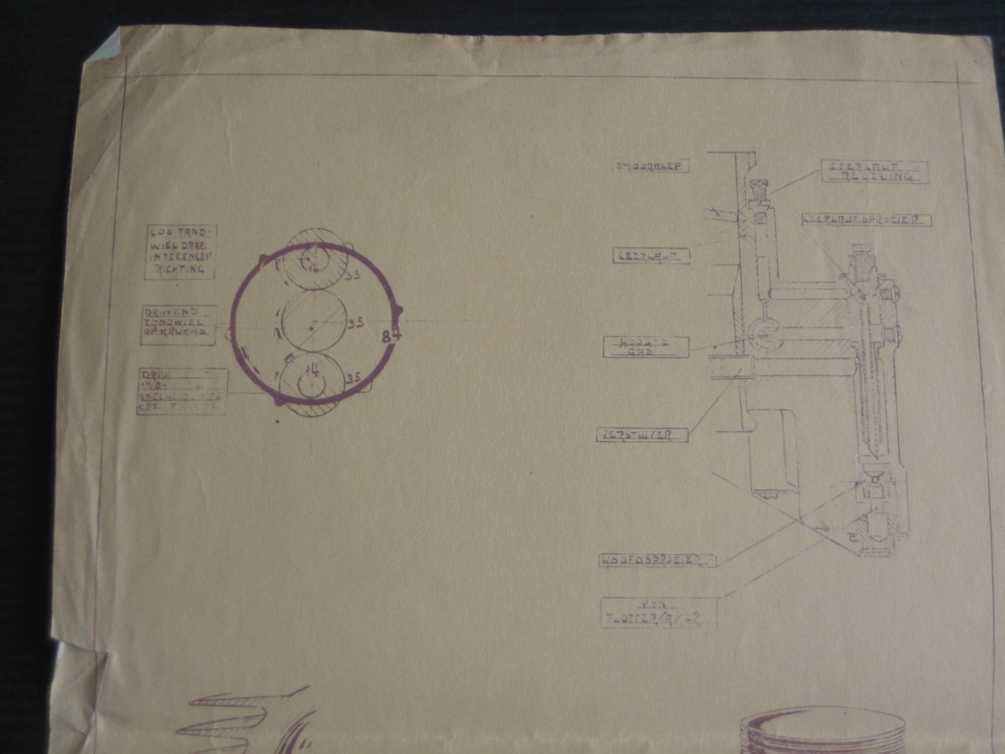  - Blauwdruk onderdeel van een vliegtuigmotor
