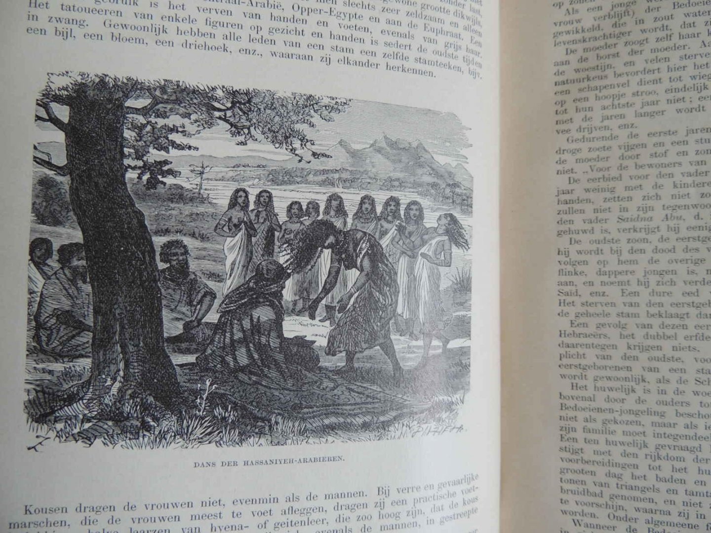 Blink, H - De Bewoners der Vreemde Werelddeelen. Afrika-Azië-Amerika-Australië; in hun leven, zeden en gewoonten, naar hun staatkundige, economische en sociale ontwikkeling en tevens in hun verhouding tot Europesche volken beschreven