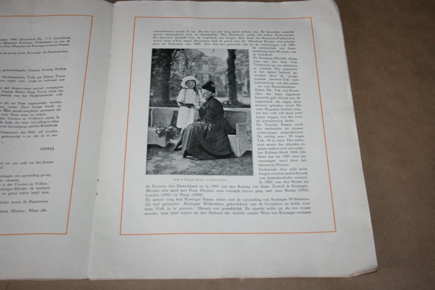  - Gedenkboek 1989-1923  --  25 jarig jubileum van H.M. Wilhelmina - Koningin der Nederlanden