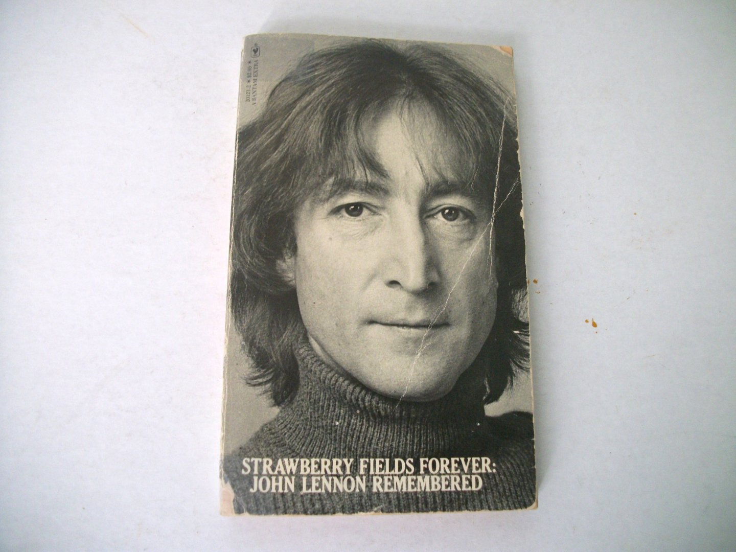 Garbarini Vic and Brian Cullman - Strawberry Fields forever: John Lennon remembered.