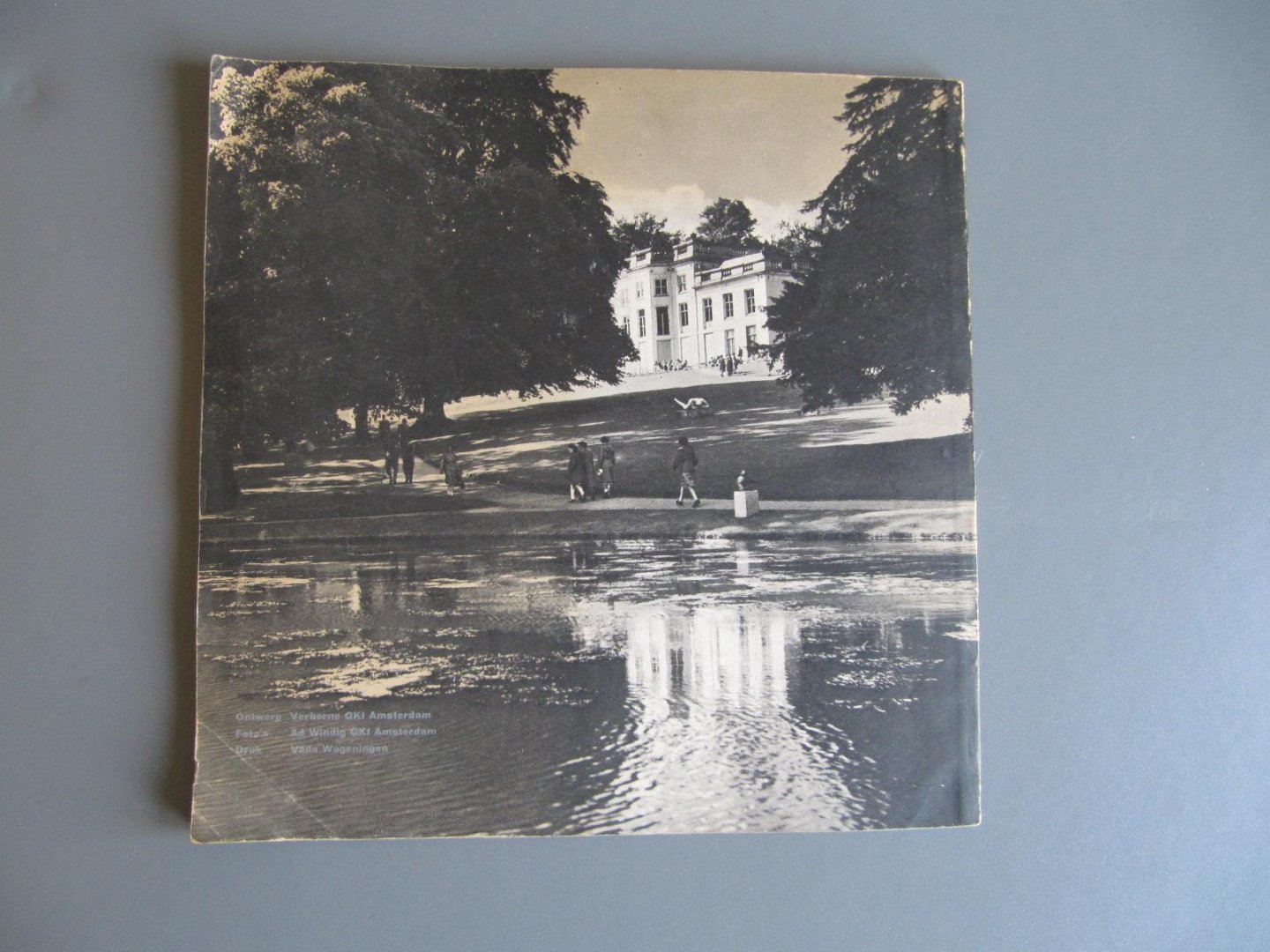 Stichting Sonsbeek '49 - [J.A. de Goeie, voorzitter] - Sonsbeek '52 - Internationale Tentoonstelling Beeldhouwkunst Arnhem 30 mei - 15 september 1952