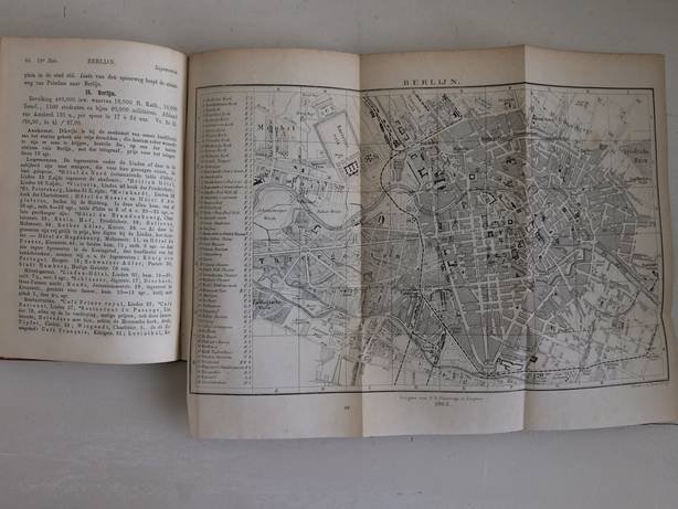 Plantenga, P.B.. - Noord- en Midden- Duitschland. Hartzgebergte, Sächsische Schweiz, Kassel, Hamburg, Bremen, Berlijn, Potsdam, Koppenhagen, Leipzig, Dresden, enz. Reisboek met reiskaart en plattegronden. Naar eigen aanschouwing en naar de beste bronnen bewerkt.