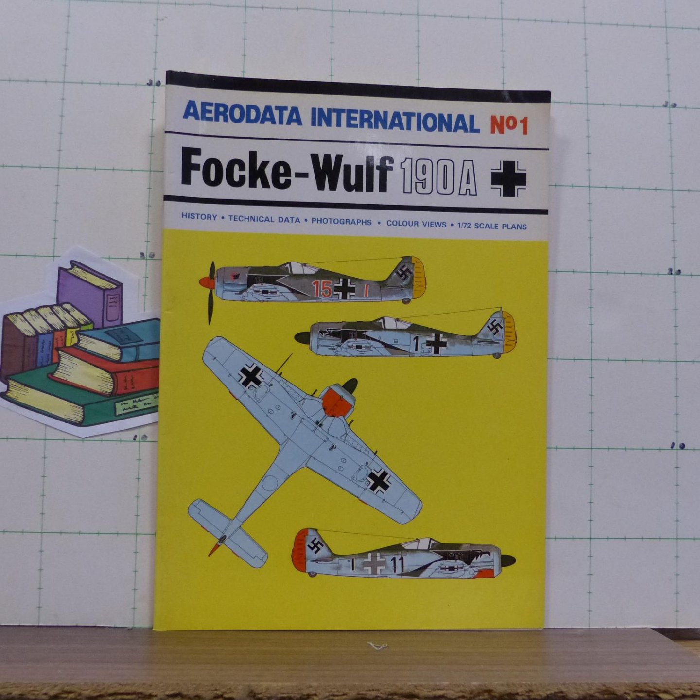 Cooksley, Peter G. - aerodata international - 1 - Focke Wulf 190A