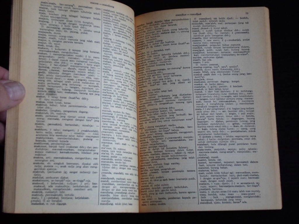 Poerwadarminta, W.J.S. - Logat Ketjil Bahasa Indonesia, Indonesisch woordenboek