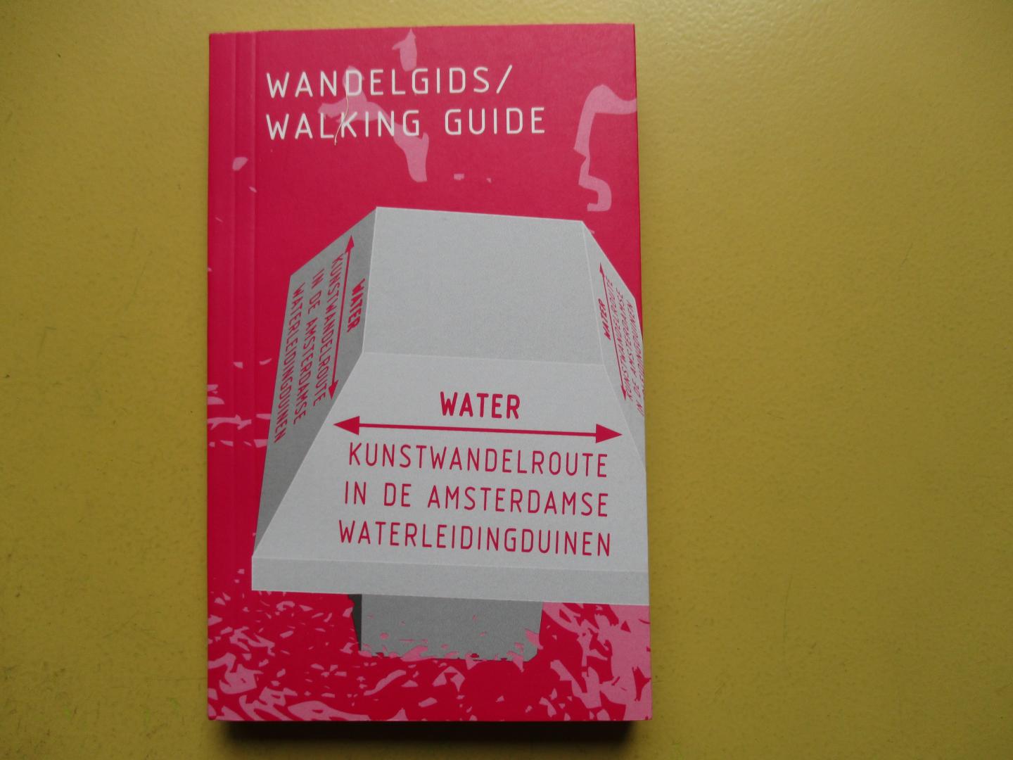 Baldock, Karen - (Engels)  /  Gerdien de Galan (Nederlands)  e.v.a. - Waterkunstwandelroute in de Amsterdams Waterleidingduinen