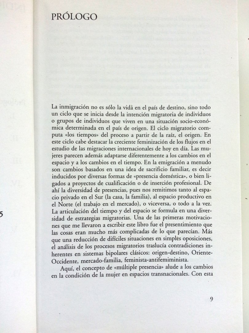Ribas, Natalia - Las presencias de la inmigración femenina (Un Recorrido por Filipinas, Gambia y Marruecos en Cataluna) (SPAANSTALIG)