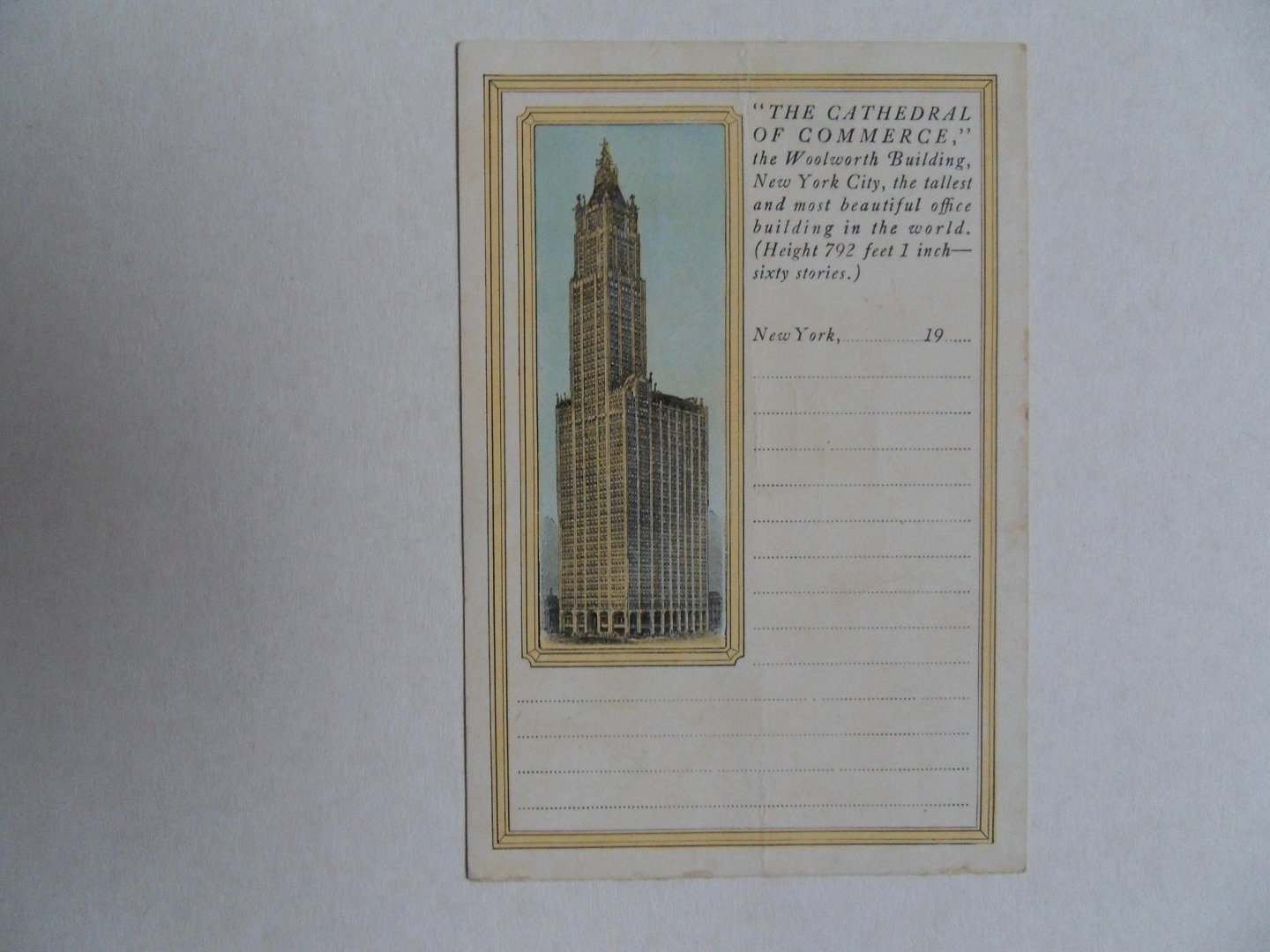Parkes Cadman, S. - The Cathedral of Commerce. - Woolworth Building, New York. - The tallest and most beautiful office building in the world (hundred years ago).