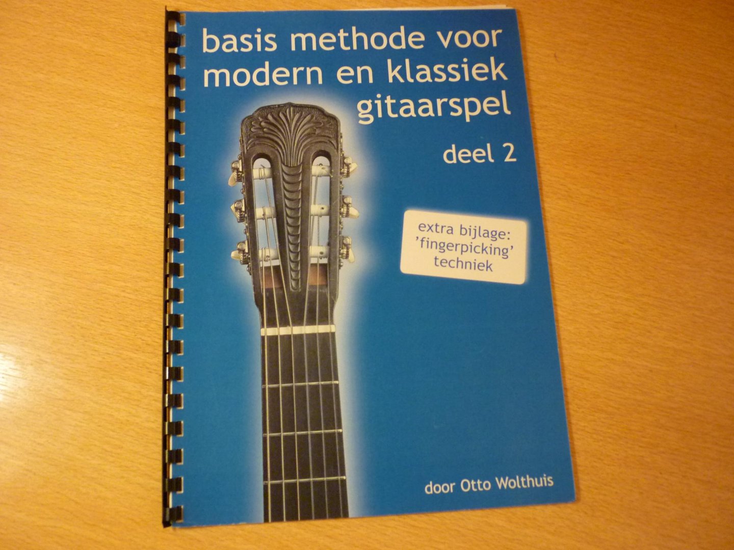 Wolthuis; Otto - Basis methode voor modern en klassiek Gitaarspel - Deel 2 (met extra bijlage 'Fingerpicking' techniek)
