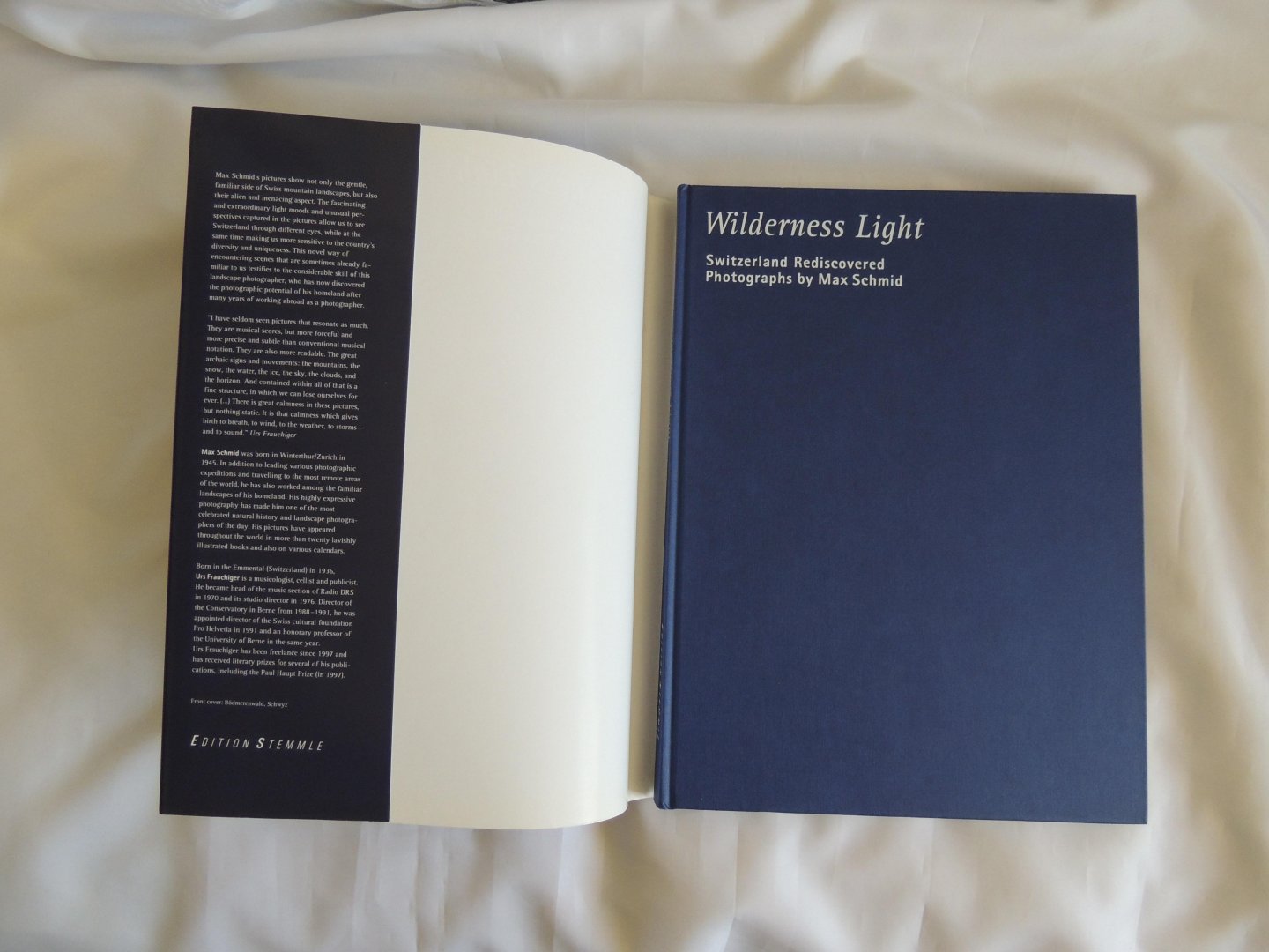 Frauchiger, Urs; Illustrator : Schmid, Max - Wilderness Light Switzerland Rediscovered