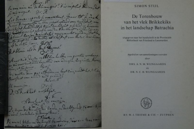 A.N.M. Wijngaards; Stijl, Simon; - Brikkekiks: De Torenbouw van het Vlek Brikkekiks in het landschap Batrachia