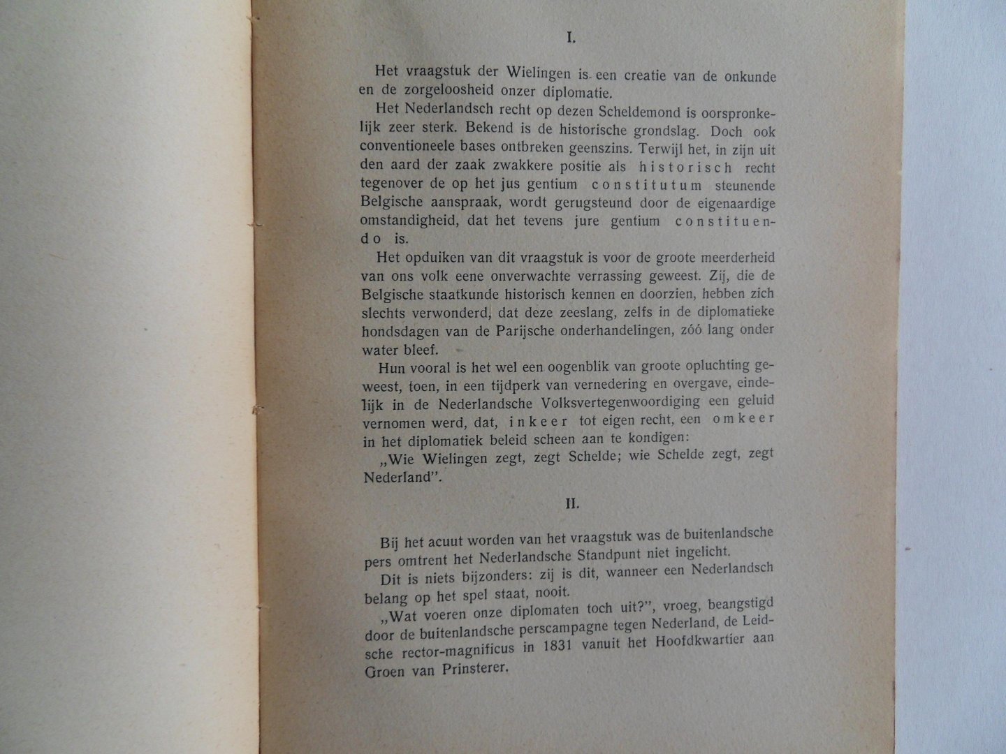 Gerretson, dr. C. - Nederland, Vlaanderen, België. - Memories en Vertoogen.