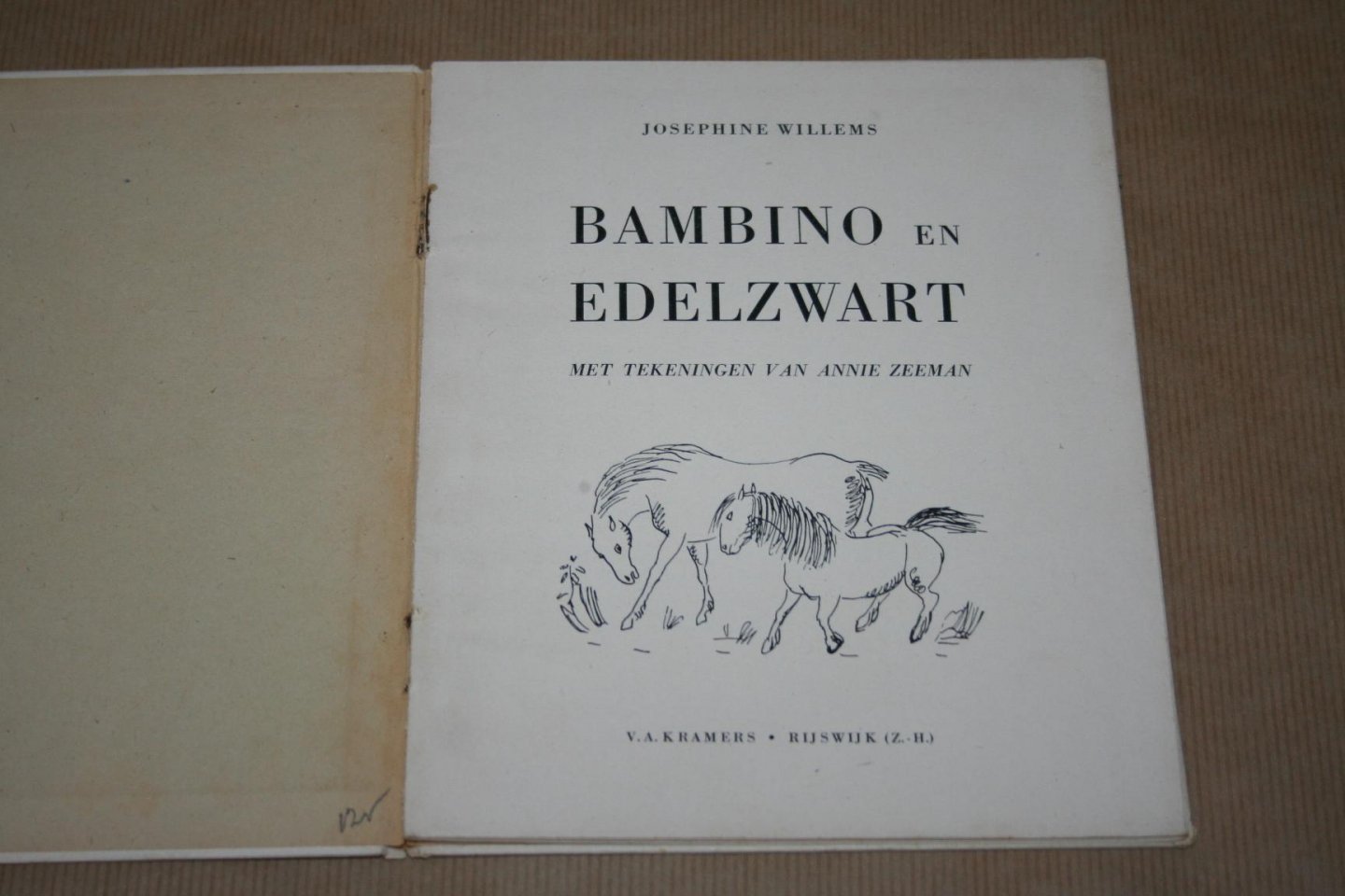 Josephine Willems - Bambino en Edelzwart