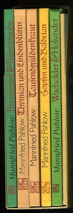 PAHLOW, Mannfried - Alte Heilkunst hochmodern. Empfehlungen aus alten Hausmittelbüchern nach neuesten Erkenntnissen kommentiert. Ratschläge aus Großmutters Hausapotheke (5 Bände im Schuber)