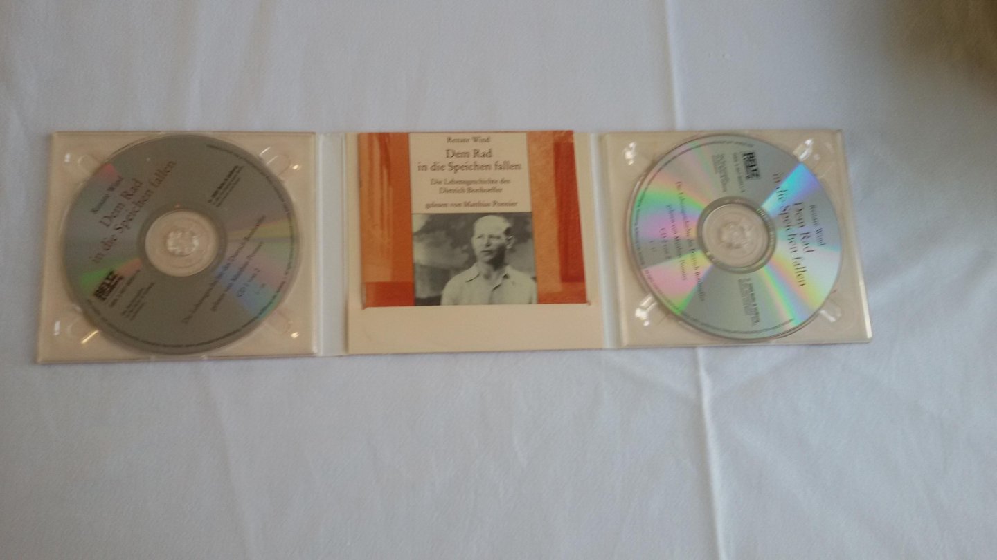 Wind, Renate - Dem Rad in die Speichen fallen. 2 CDs / Die Lebensgeschichte des Dietrich Bonhoeffer / Lesung von Matthias Ponnier