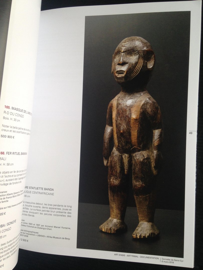 Catalogus Cornette de Saint Cyr - Arts d‘Asie -Art Tribal-Documentation